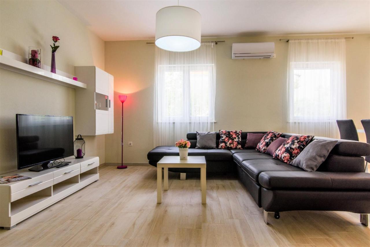 Vila Rozarija Трогир Экстерьер фото